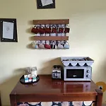 Albania Loft אכסניה