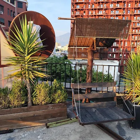 Albania Loft Ostello *